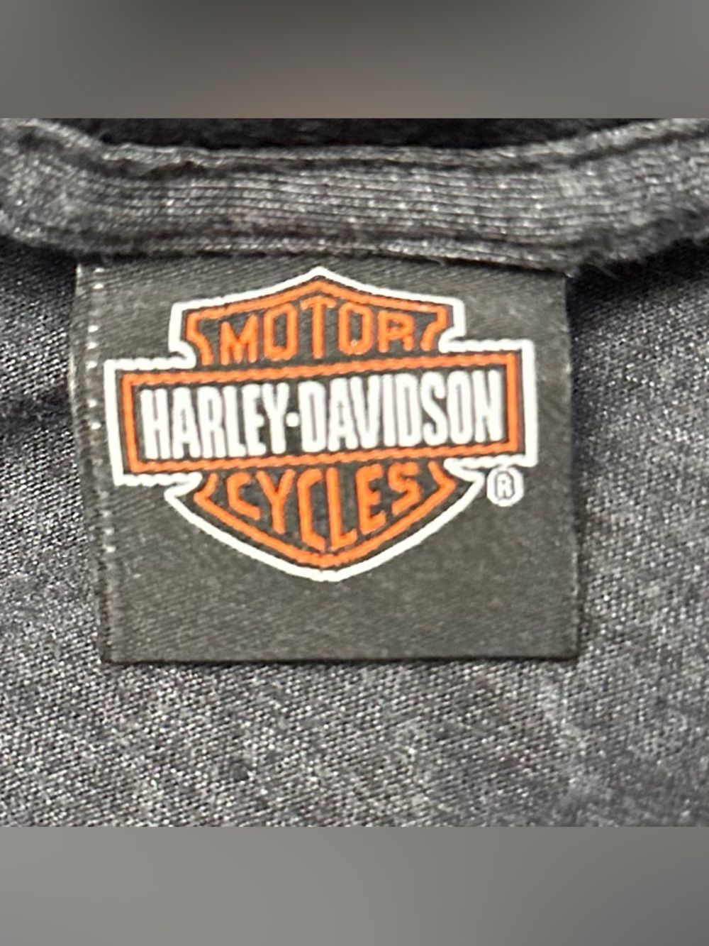 Women’s Harley Davidson Black Ombré V-Neck Bling T-Shirt Size XL Pink Accents - Picture 7 of 7